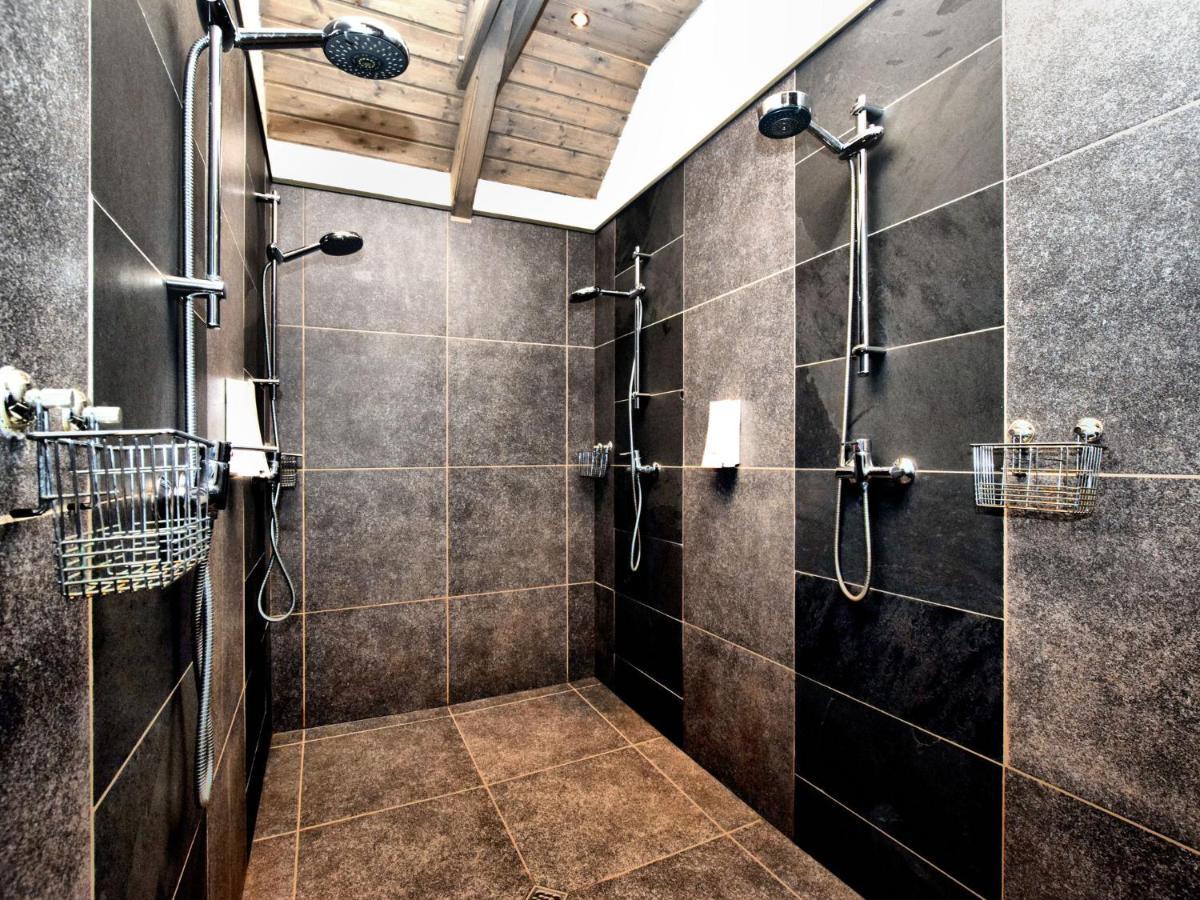 מנהיי Beautiful Villa With Heated Outdoor Pool מראה חיצוני תמונה
