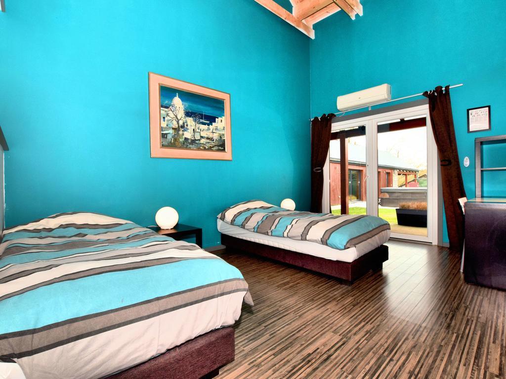 מנהיי Beautiful Villa With Heated Outdoor Pool מראה חיצוני תמונה